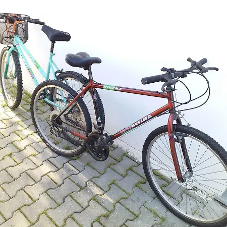 In A House شقة تافيرا