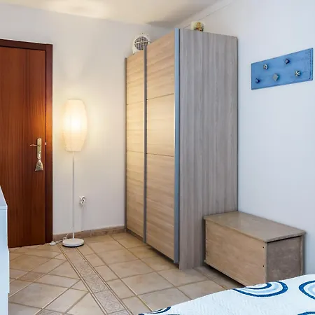 Appartement In A House